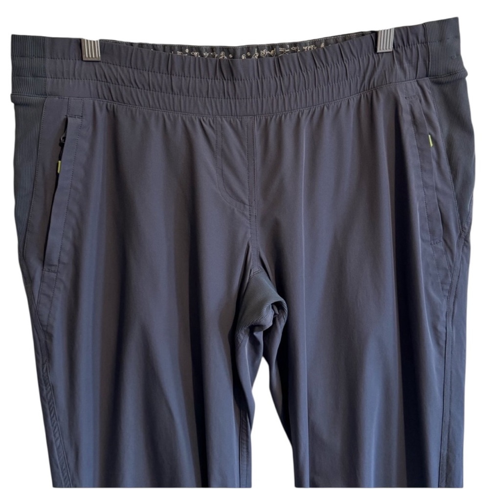 Lululemon Vintage Y2K Dance Studio Fleece
Lined Pants Gray Women's 6 - Picture 2 of 9